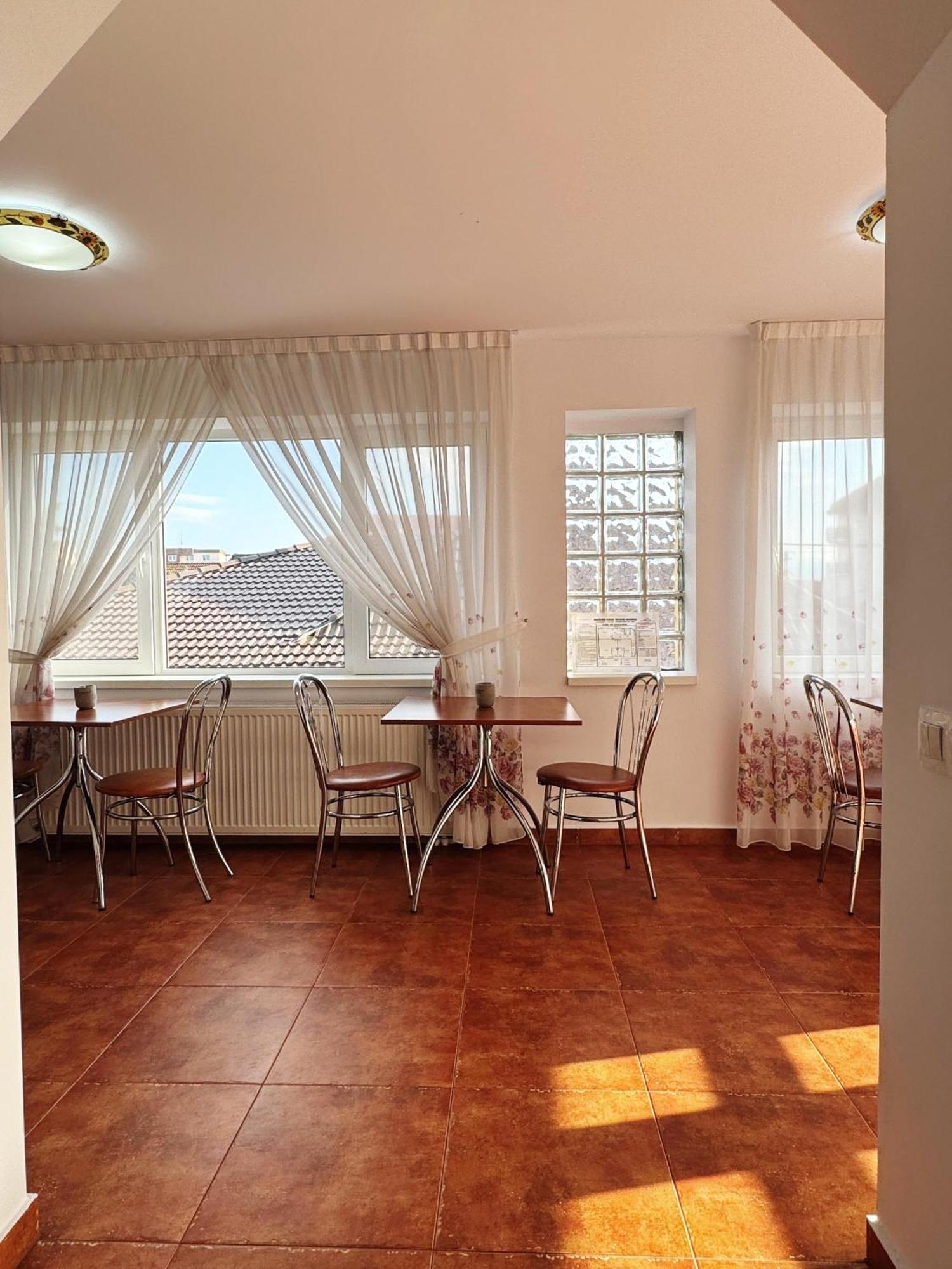 Carpathian Newstar Hotel Sibiu Luaran gambar