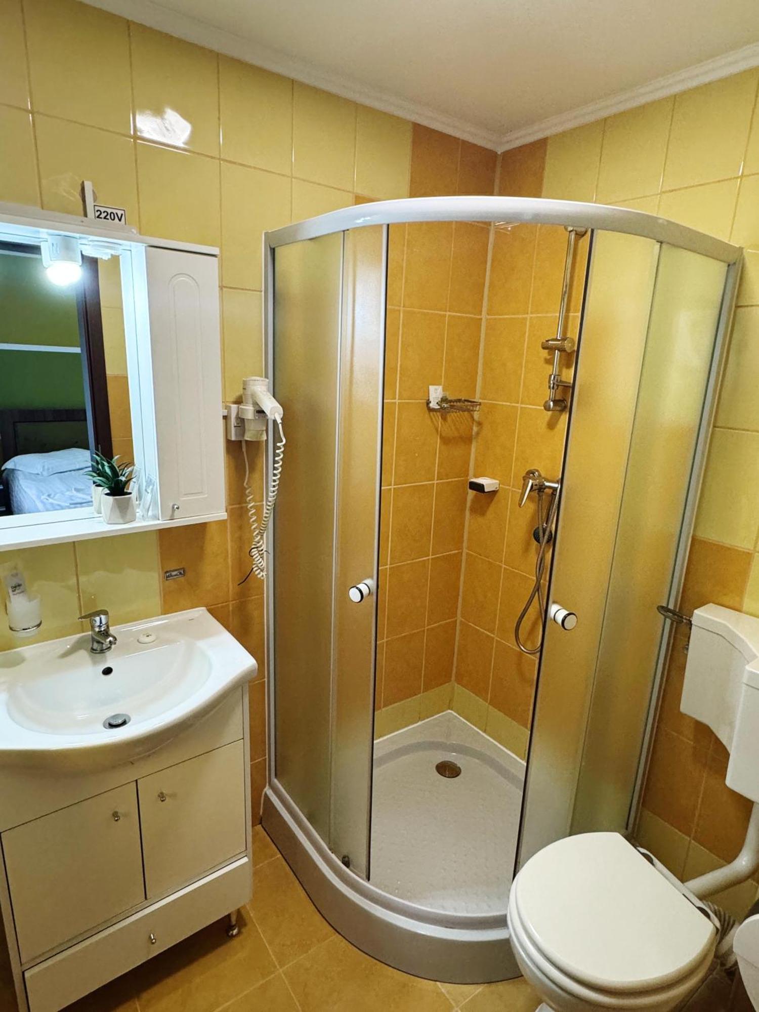 Carpathian Newstar Hotel Sibiu Luaran gambar